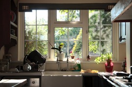 キッチン,窓,開放感